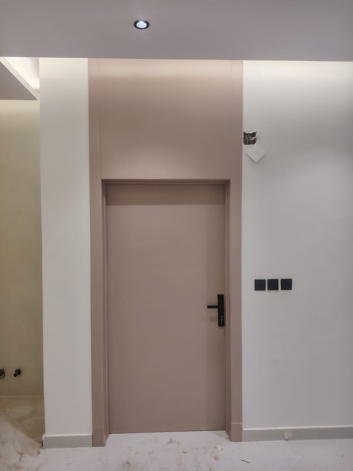 دهان أبواب خشب وحديد – 3